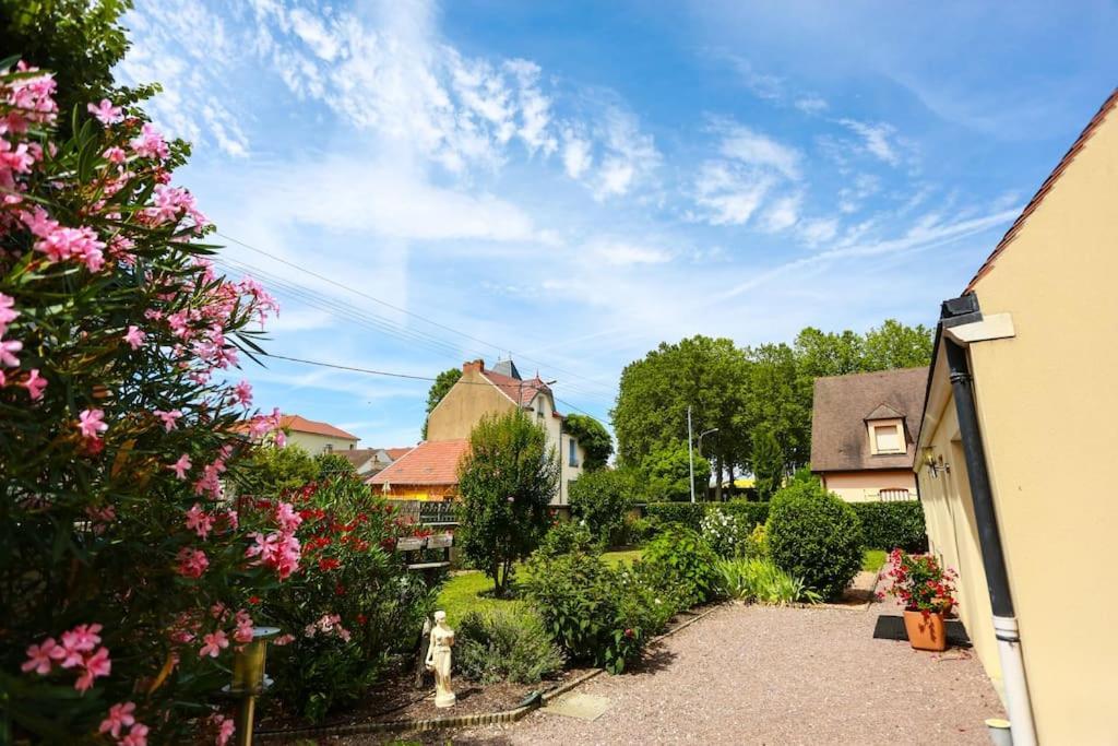 Вилла F3 80 M2 Longere Plain Pied Au Centre Auxonne. Экстерьер фото